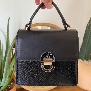 Faux Leather Bucket Bag - Black - Gold Hardware